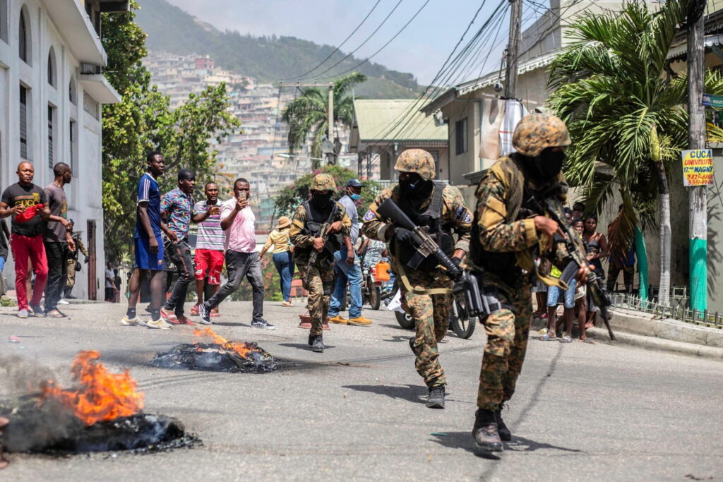 Haiti: A Nation in Crisis - Soldiers on the streets of Haiti