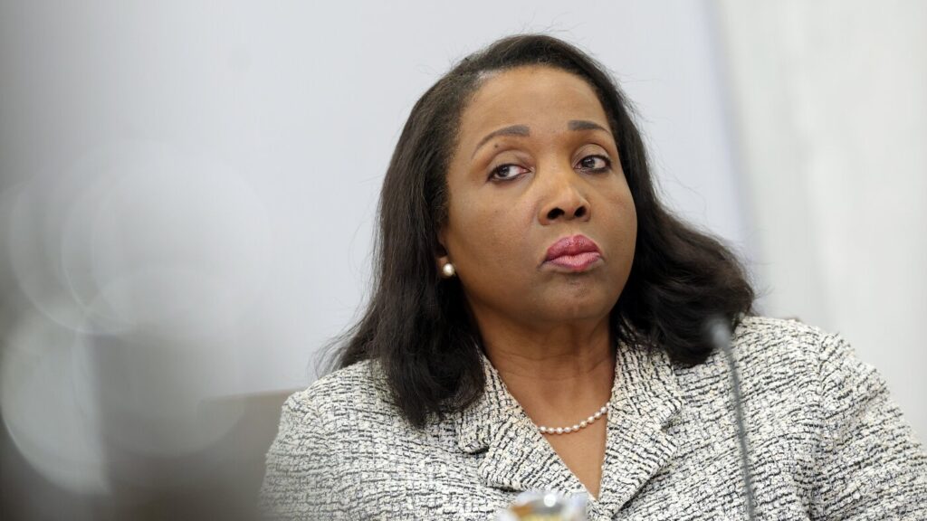 Trump renews push to fire Fed Governor Lisa Cook