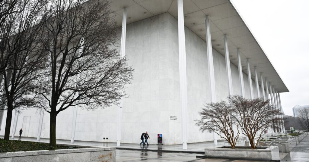 Judge hits DOJ lawyers with barrage of questions about Kennedy Center renovation and Trump renaming