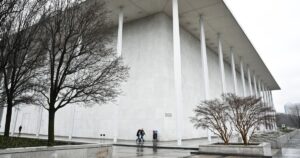 Judge hits DOJ lawyers with barrage of questions about Kennedy Center renovation and Trump renaming