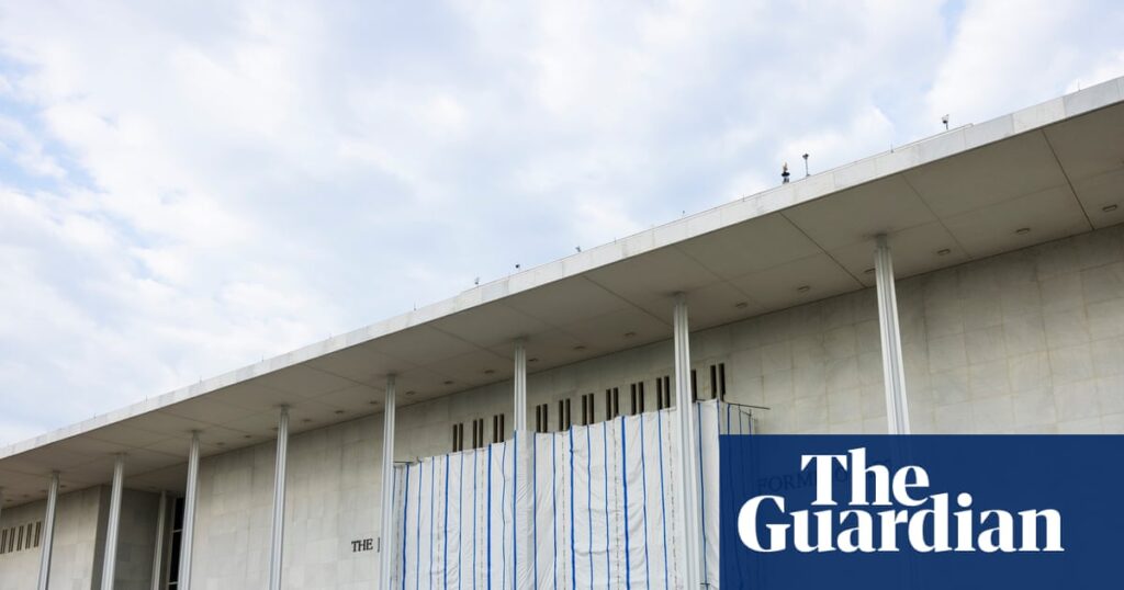 Trump threatens to demolish Kennedy Center if $250m renovation not done