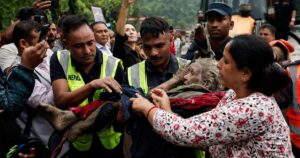 Nepal flood death toll surges as 65 Americans listed among over 1,000 people still missing