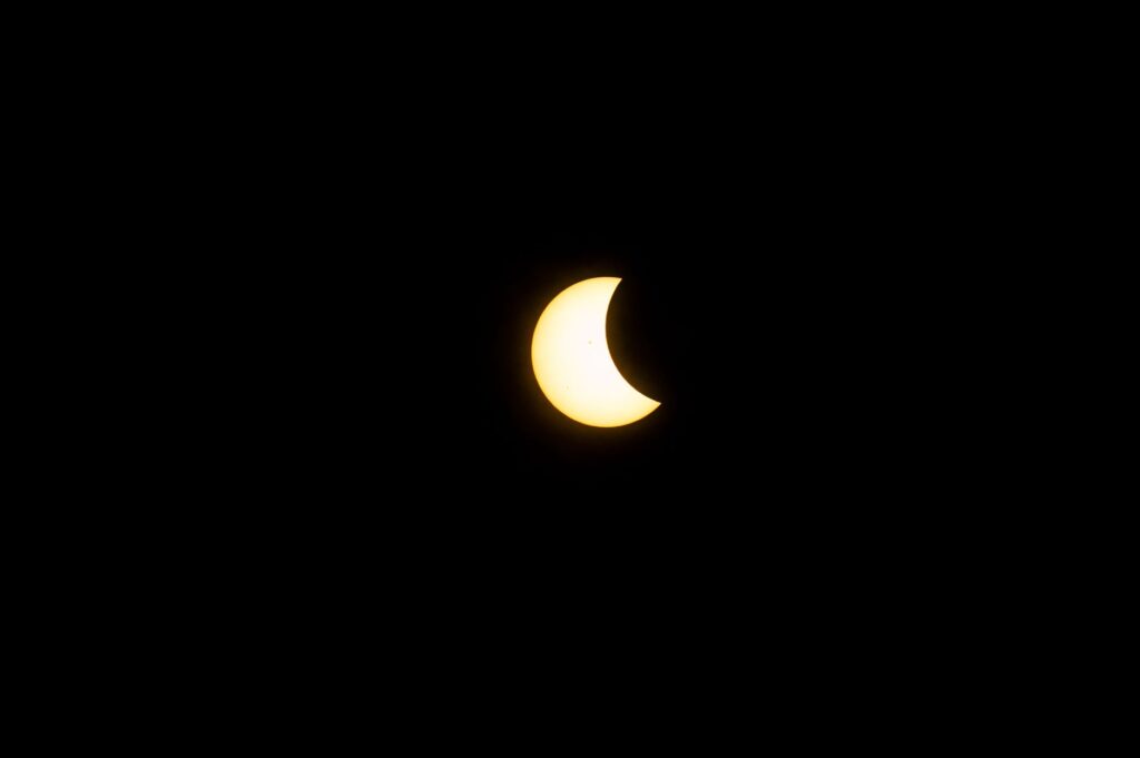 Solar Eclipse Live Updates: Europe’s First Total Eclipse in Decades Starts on Path to Darkness