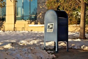 News Wrap: States sue USPS, challenging Trump’s order on mail