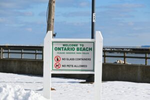 Trump signs order to rename Lake Ontario as Lake America