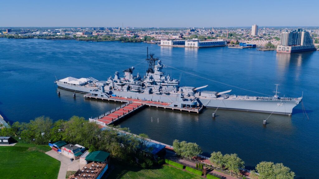 Iran to target any US warship imposing different route in Hormuz