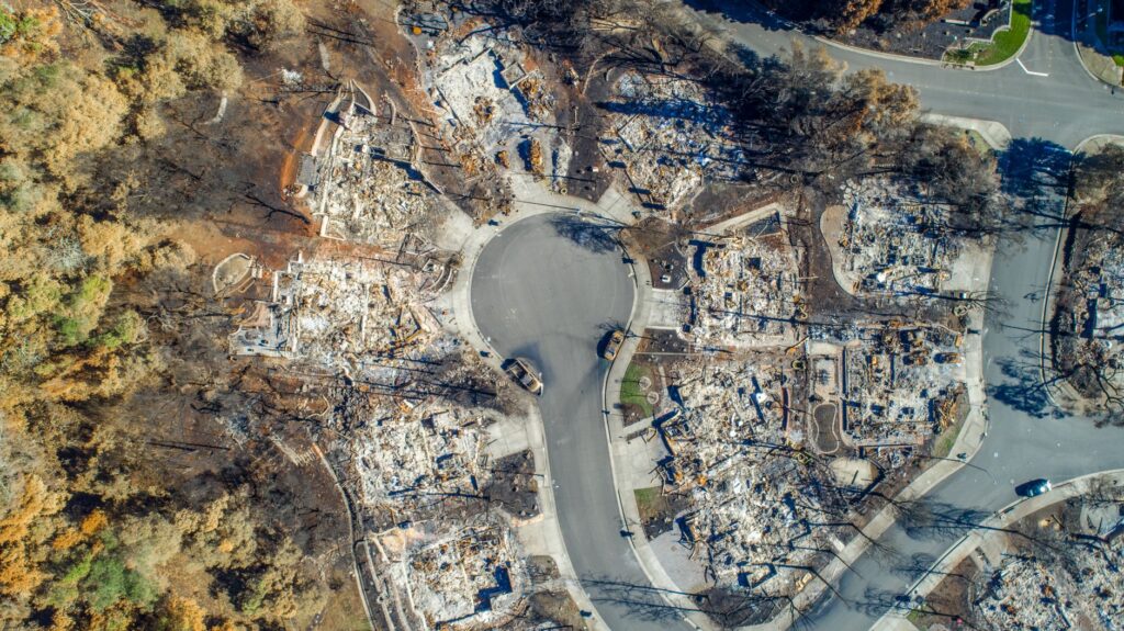 Spokane Wildfires Destroy Hundreds of Buildings as Thousands Evacuate