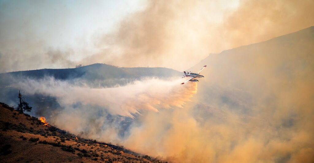 Firefighters start to contain Washington state wildfires as tens of thousands remain displaced