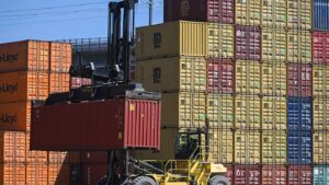 Hours after U.S. imposes tariffs, Canada says it’ll strike back starting Sept. 8