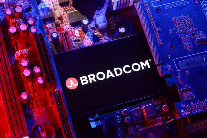 Broadcom Beats Earnings Estimates but Stock Slides on Soft Guidance Despite AI Chip Boom