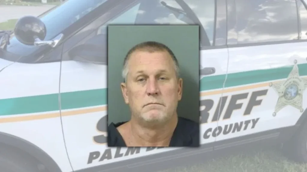 Delray Beach Man Arrested After Calling 911 to Report Stabbing His Mother