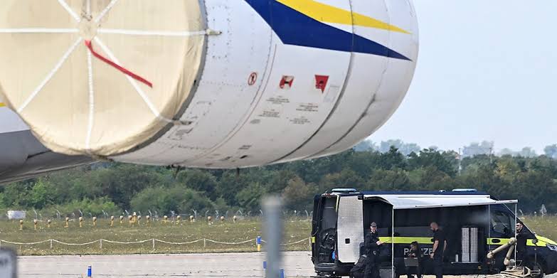 Germany Blames Russia for Drone Attack on Leipzig Airport, Closes Consulate