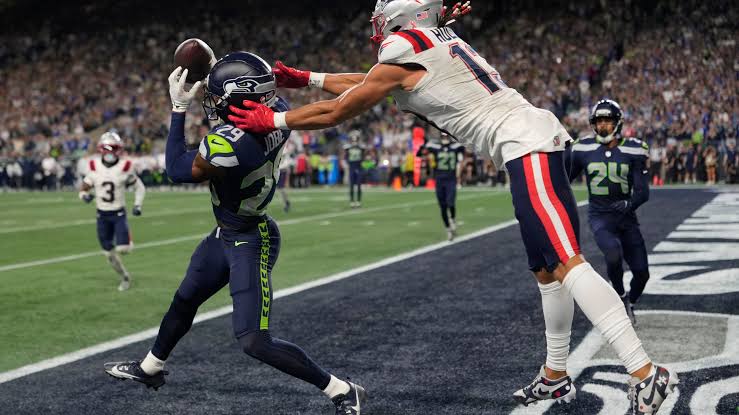 Seahawks Hold Off Patriots 13-10 as Darnold’s Hip Injury Opens Door for Drew Lock, Josh Jobe’s Late Interception