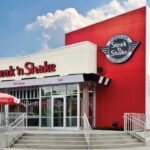 Steak ‘n Shake Goes All In on MAGA and MAHA Branding, and Sales Keep Climbing