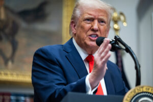 Trump Threatens to Halt Trade With Deficit Countries Unless the Fed Cuts Rates