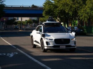 Waymo Robotaxi Pulls Over and Calls Police on Passengers Carrying a Loaded Ghost Gun