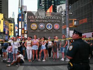 Bank of America VP identified as victim in Times Square stabbing