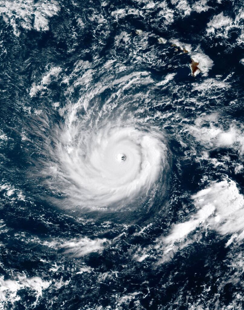 Satellite imagery showing the structure of Hurricane Lowell over the Pacific Ocean