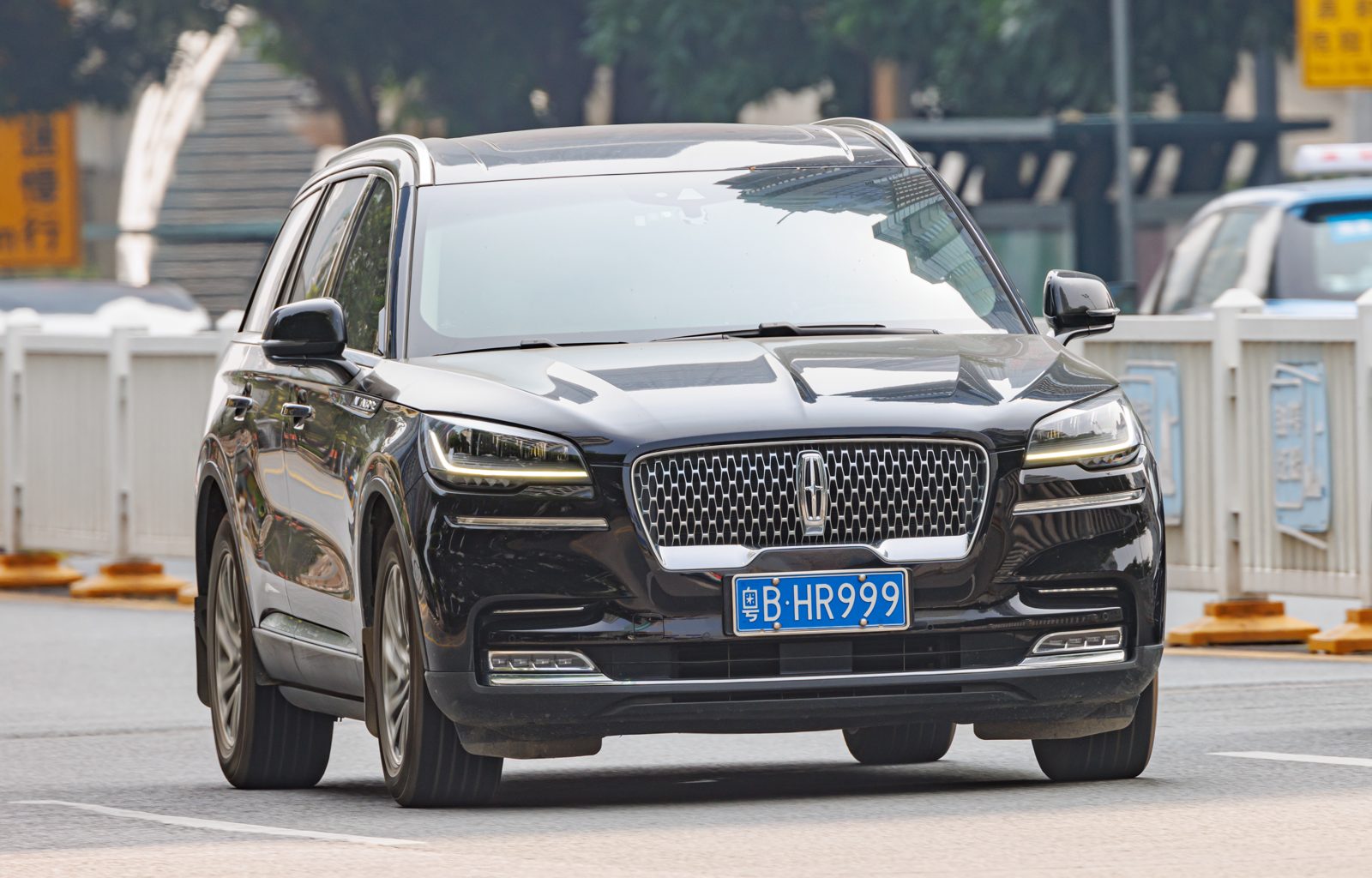 The Lincoln Aviator