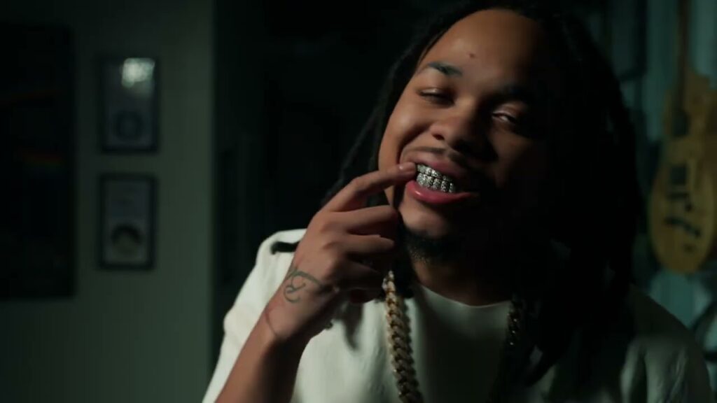 Six Gunmen Ambushed Rapper BloodHound Q50 at a Chicago Gas Station. A Week Later, No Arrests.