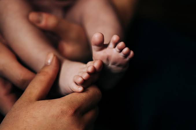 The U.S. Birth Rate Hit a Record Low in 2025. Women in Their 20s Are Having Fewer Babies, and Older Women More.