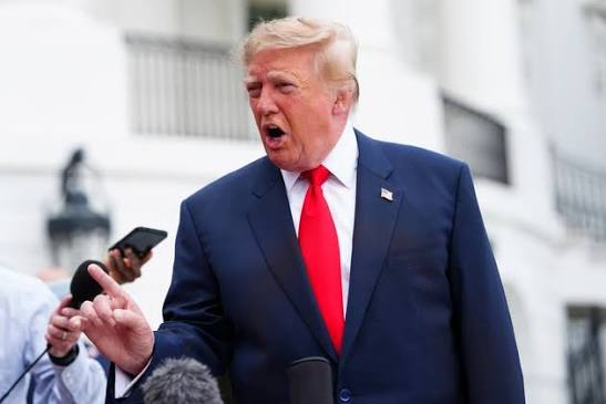 Trump Says ‘It’s Time for Ukraine to Get a New President’ After Zelenskyy Slammed His Diesel Deal With Putin